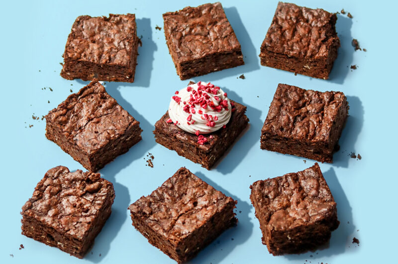 Omlós, csokis vegán brownie egészségtudatos édesszájúaknak
