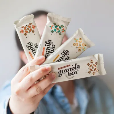 healthy granola bar pack